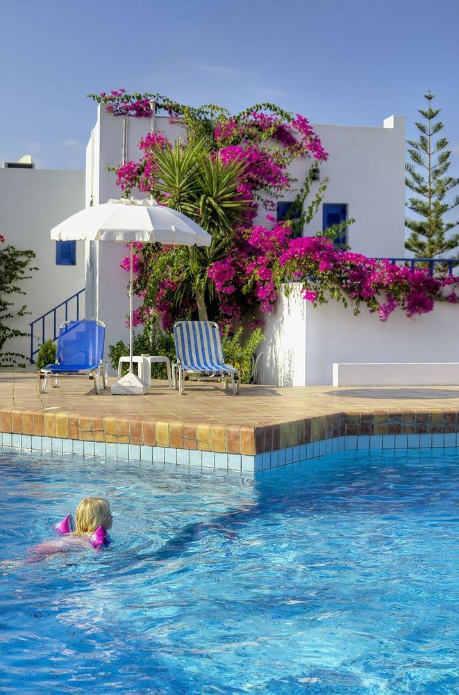Sirius Apartments Hersonissos  Exterior foto