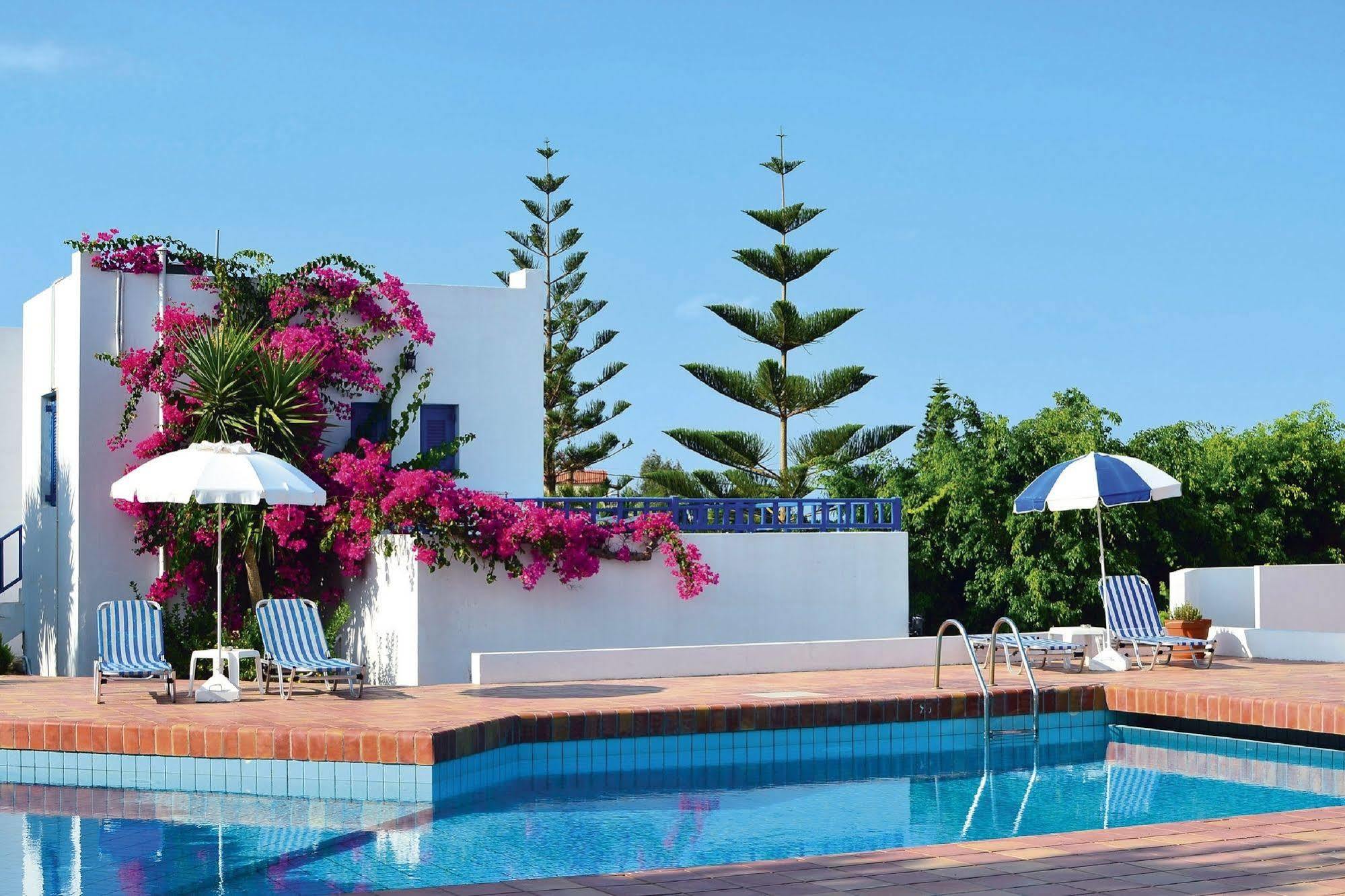 Sirius Apartments Hersonissos  Exterior foto