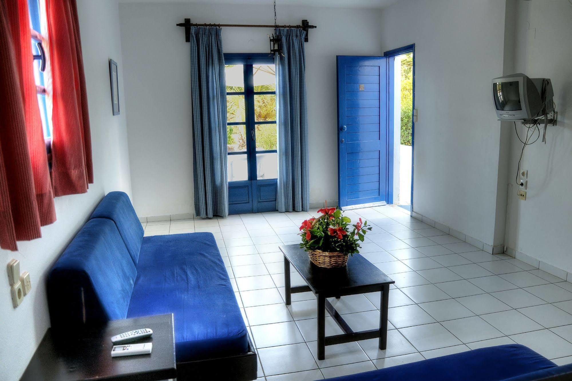 Sirius Apartments Hersonissos  Exterior foto